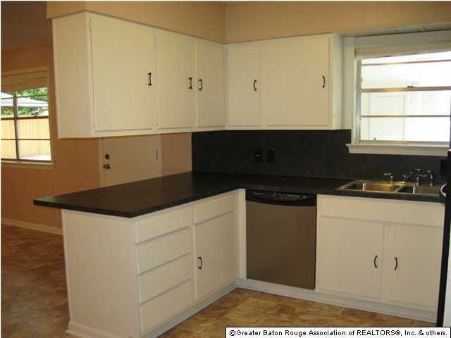 835 Colonial Drive Baton Rouge, LA 70806 - Photo 7 of 12 Gallery Image 7