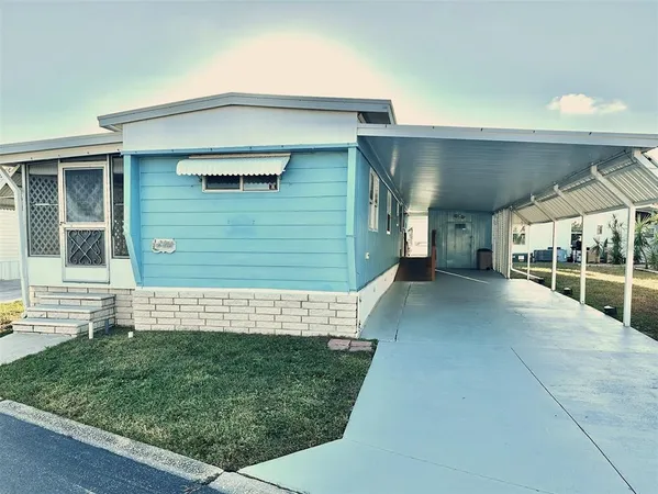 a view of outdoor space