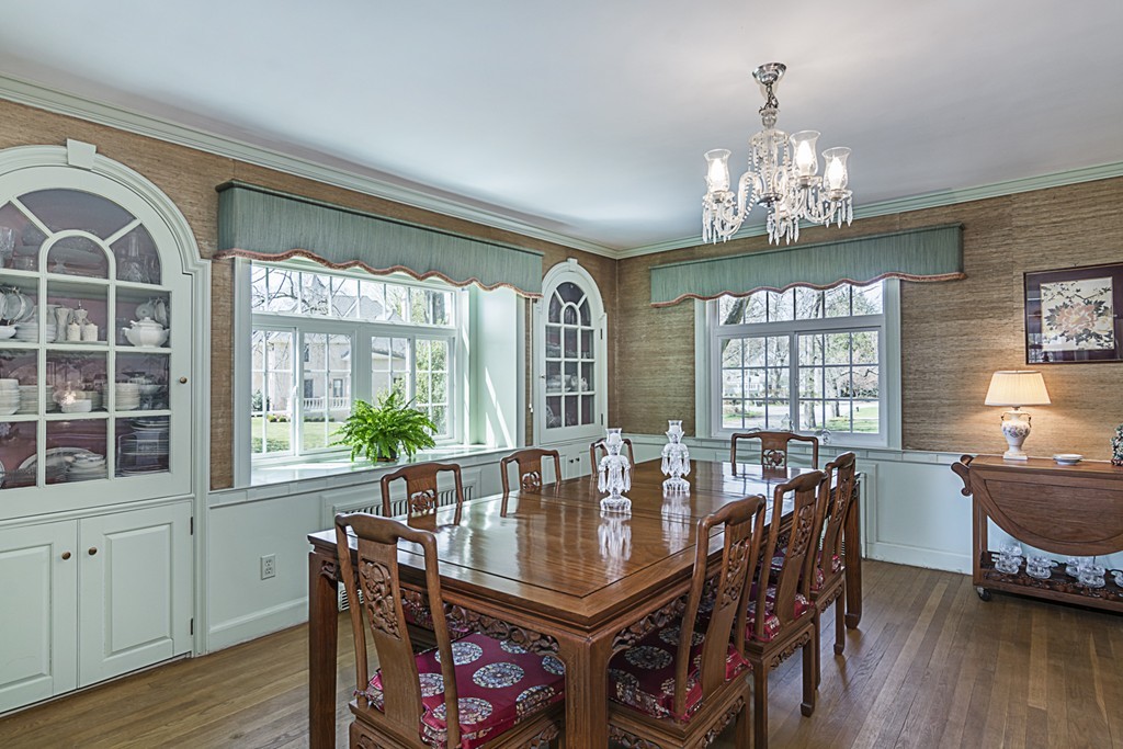 40 Meriam Street Lexington, MA 02420 - Photo 3 of 9