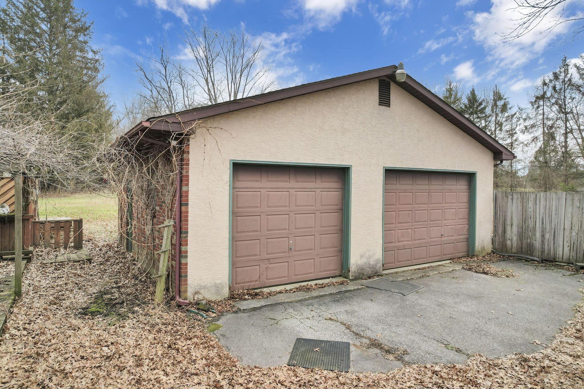 6175 Headley Road Columbus, OH 43230 - Photo 53 of 69 57-web-or-mls-DJI_0930