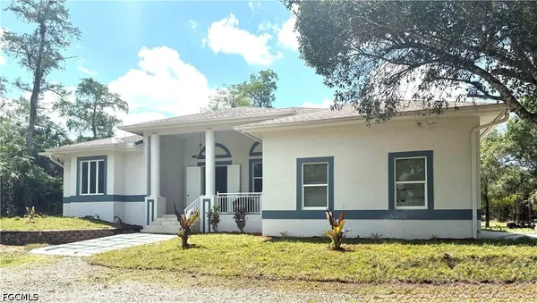 $570,000 | 2410 4th Avenue Northeast, Naples, FL 34120