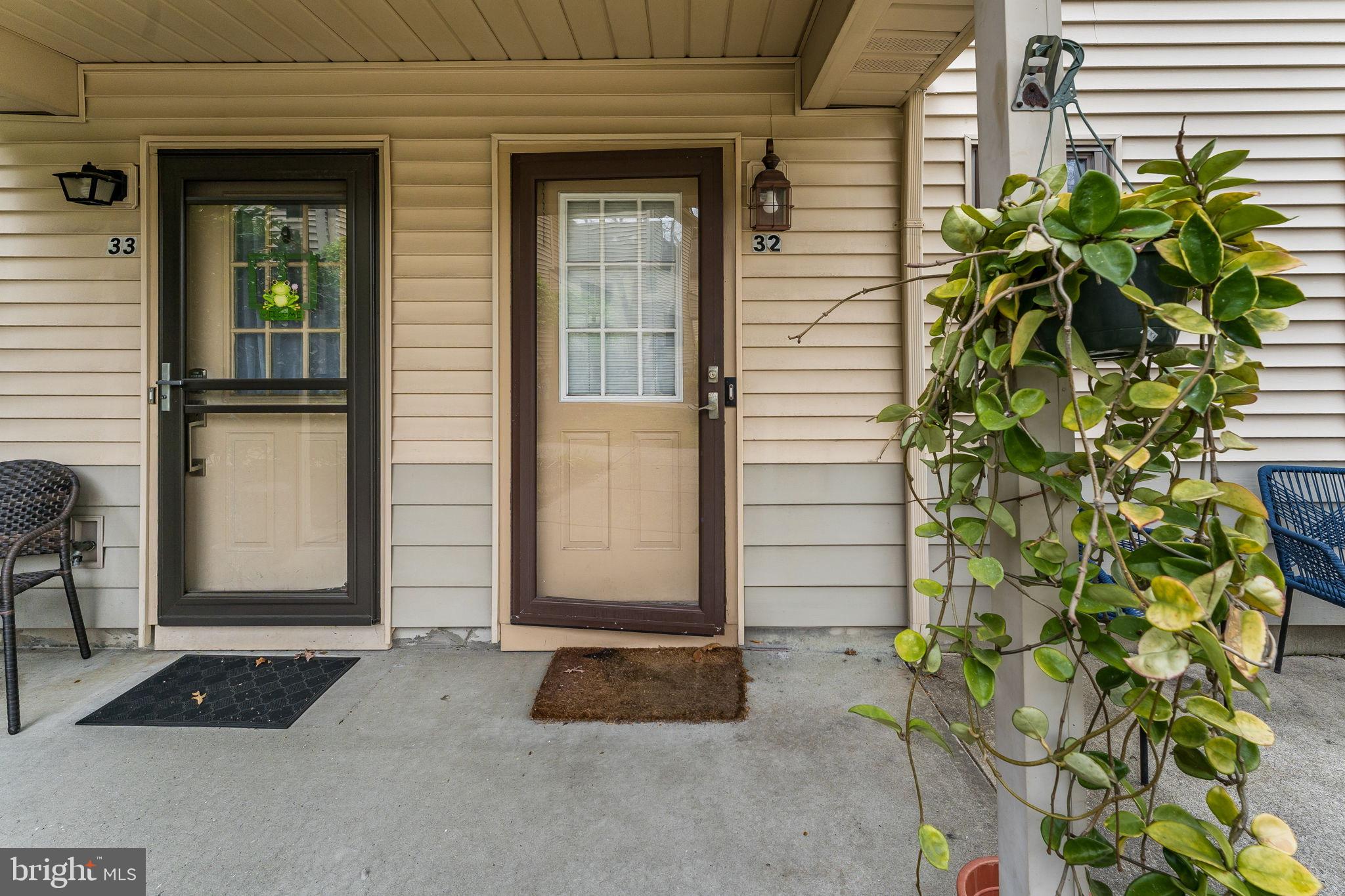 32 Azalea Circle Jackson, NJ 08527 - Photo 3 of 31 Charming entryway with inviting doors.