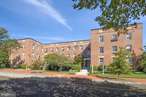 $250,000 | 2527 Q Street Northwest, Unit 110, Washington, DC 20007