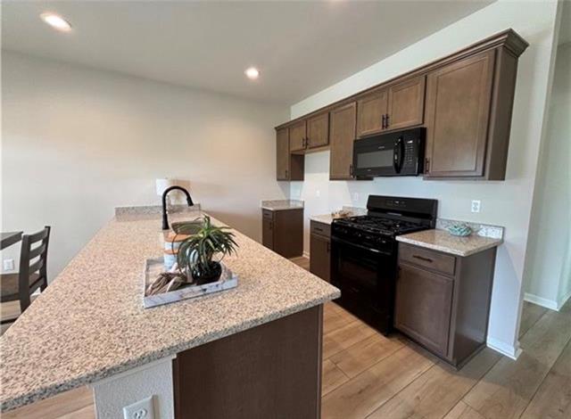 24143 John McKigney Road, Unit 6 Springfield, LA 70462 - Photo 4 of 7