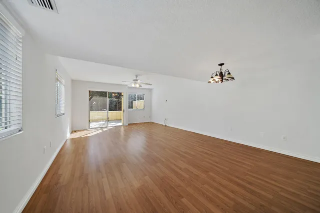 $325,000 | 6222 Riverwalk Lane, Unit 1, Jupiter, FL 33458