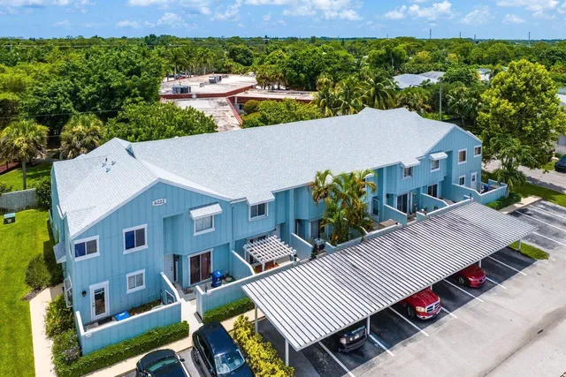 $325,000 | 6222 Riverwalk Lane, Unit 1, Jupiter, FL 33458
