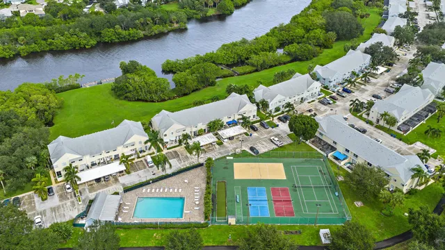 $325,000 | 6222 Riverwalk Lane, Unit 1, Jupiter, FL 33458
