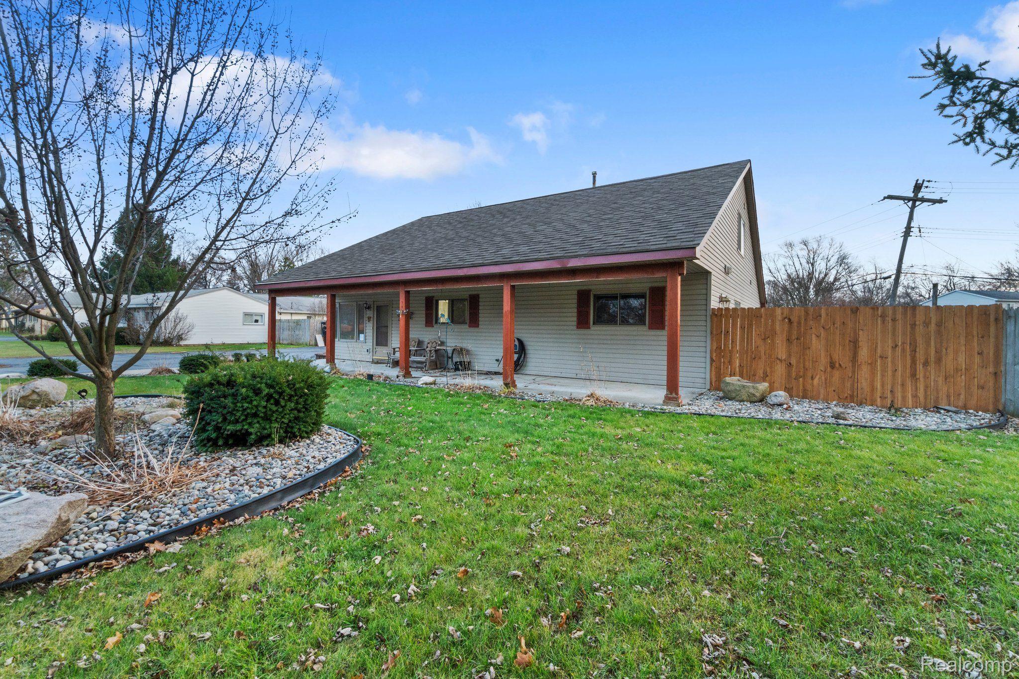 4755 Pelton Road Clarkston, MI 48346 - Photo 32 of 32 Gallery Image 32
