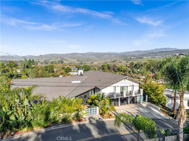$5,596,000 | 1711 Sirrine Drive, North Tustin, CA 92705