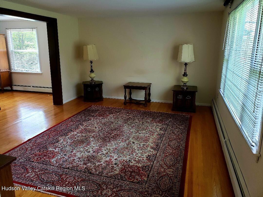 22 Katzman Road Ellenville, NY 12428 - Photo 8 of 20 22 Katzman rd Living room
