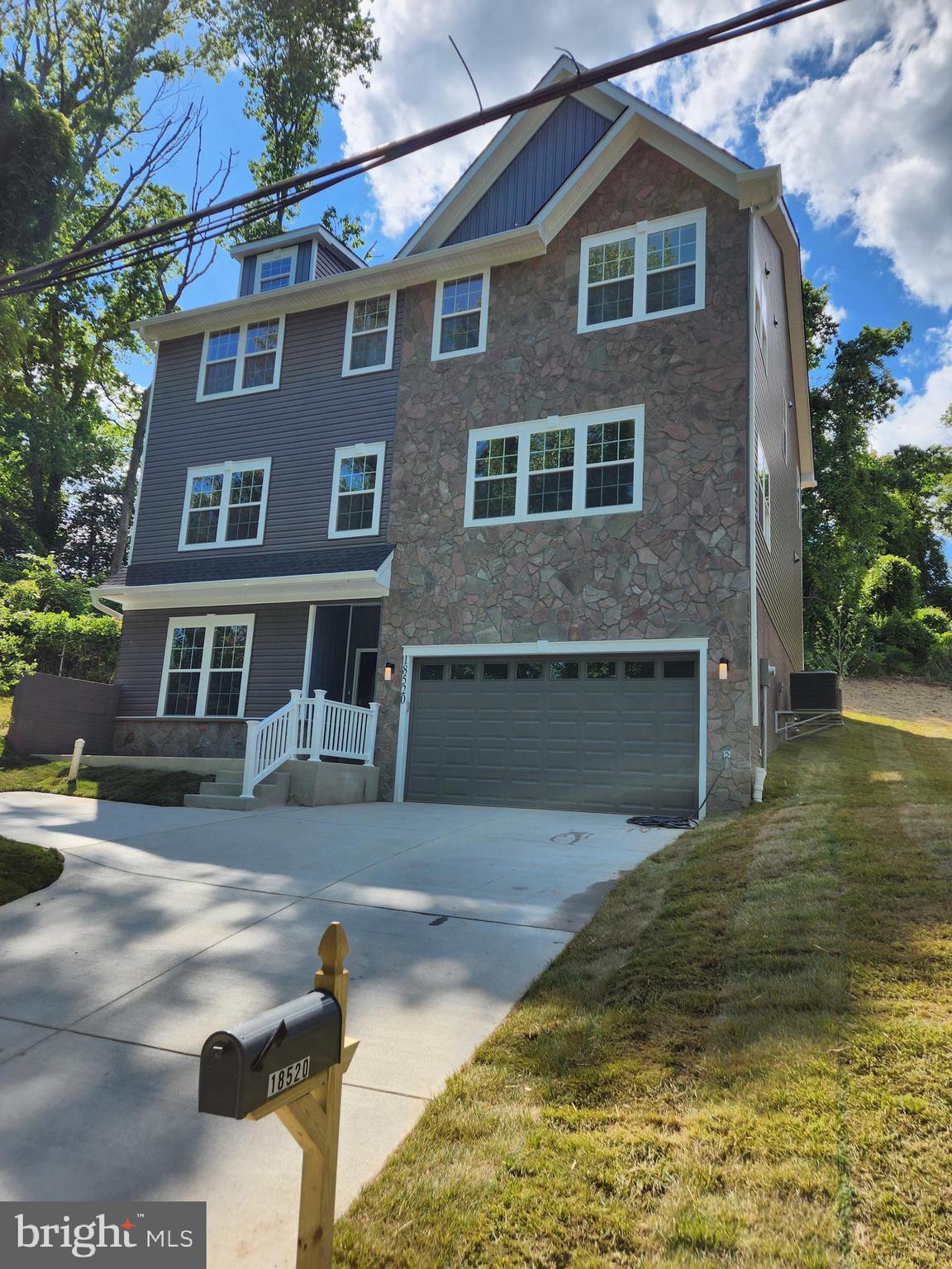 18520 Old Triangle Road Triangle, VA 22172 - Photo 2 of 50 View