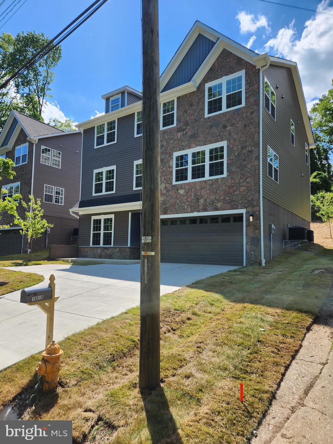 18520 Old Triangle Road Triangle, VA 22172 - Photo 6 of 50 View
