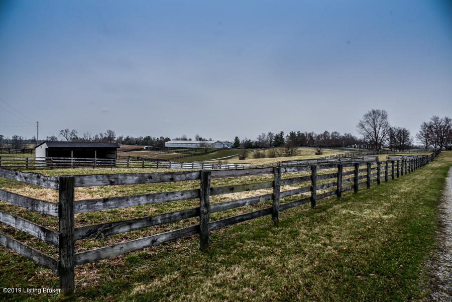 4262 Todds Point Road Simpsonville, KY 40067 - Photo 50 of 82 DSC_1332
