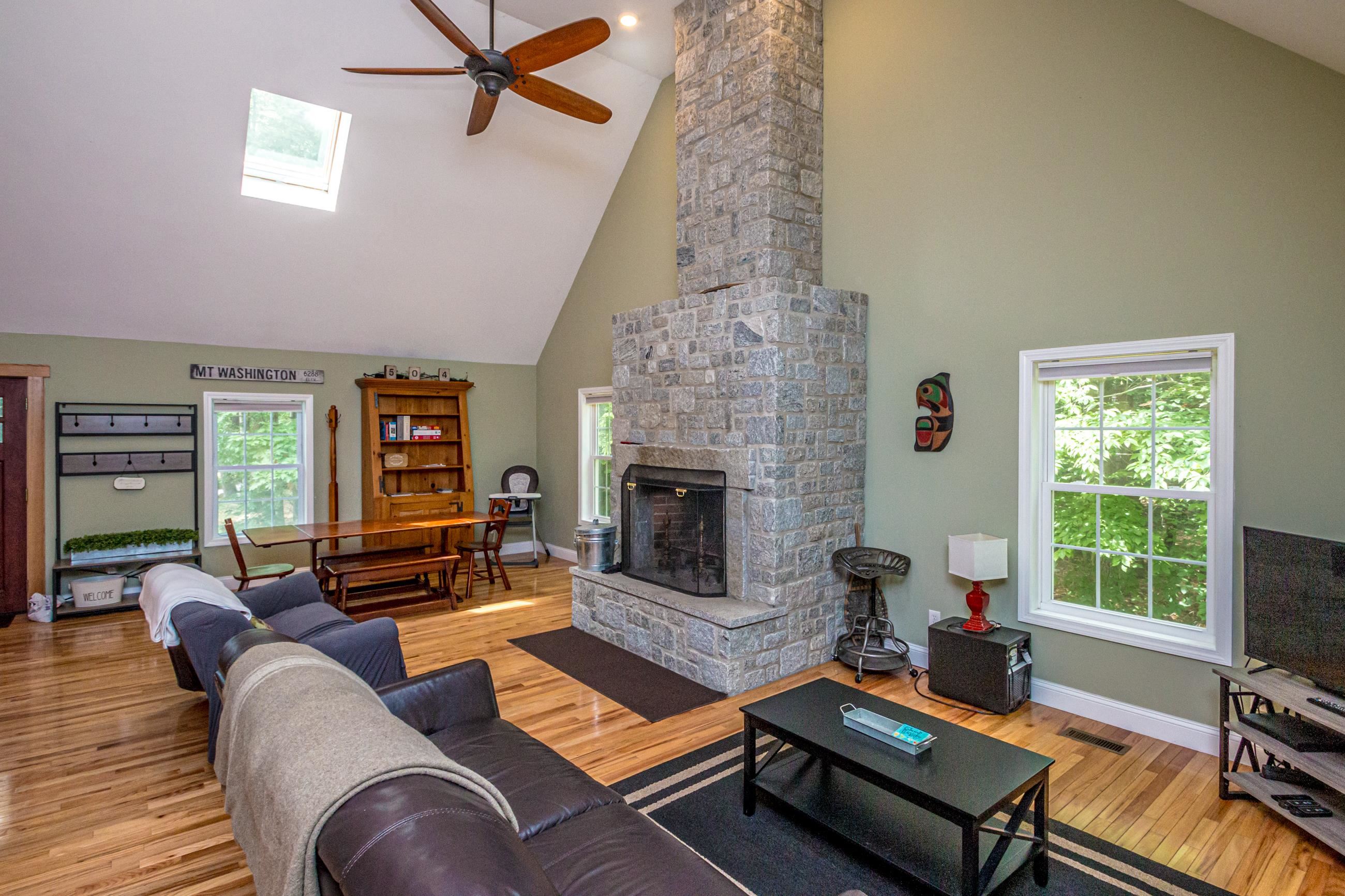 504 Passaconaway Road Conway, NH 03818 - Photo 8 of 40