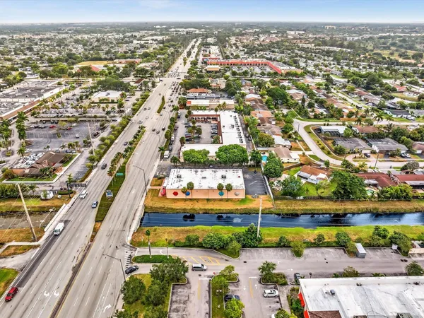 $18 | 2200 North University Drive, Sunrise, FL 33322