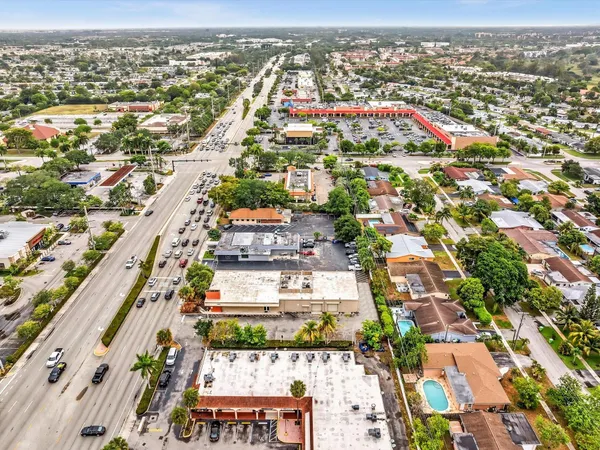 $18 | 2200 North University Drive, Sunrise, FL 33322