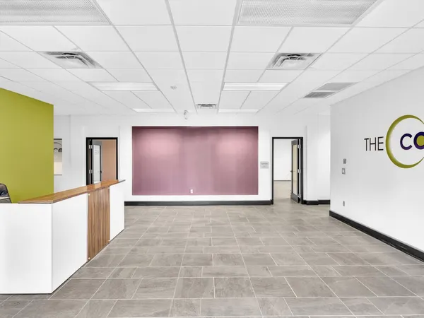 $18 | 2200 North University Drive, Sunrise, FL 33322