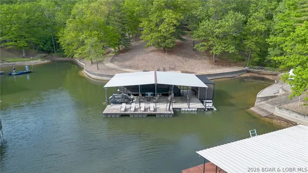 $1,399,000 | 30676 Jones Drive, Rocky Mount, MO 65072