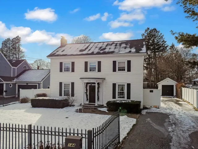 $659,900 | 144 Ferry Street, Lawrence, MA 01841