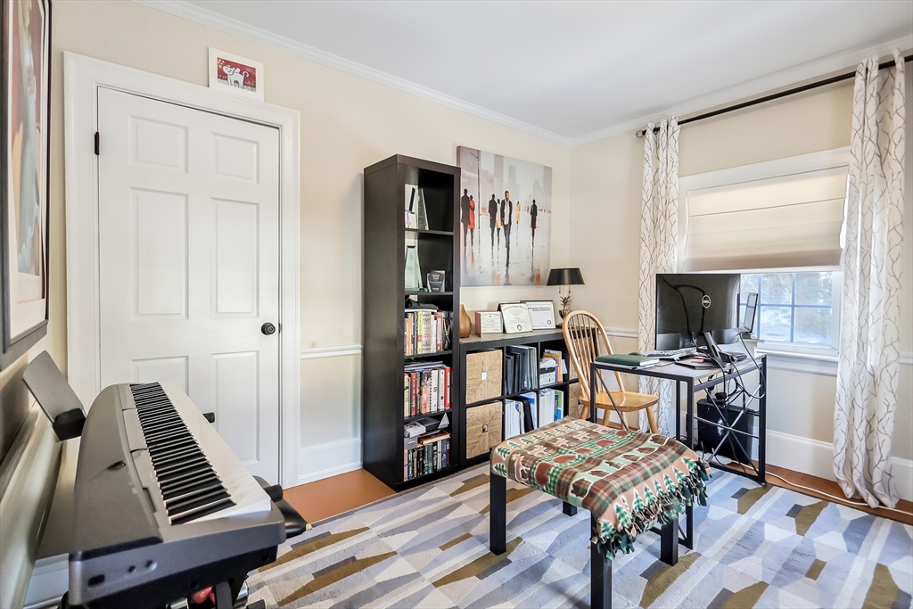 144 Ferry Street Lawrence, MA 01841 - Photo 21 of 40