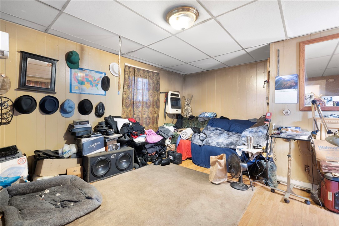 10 Grove Street West Warwick, RI 02893 - Photo 13 of 34