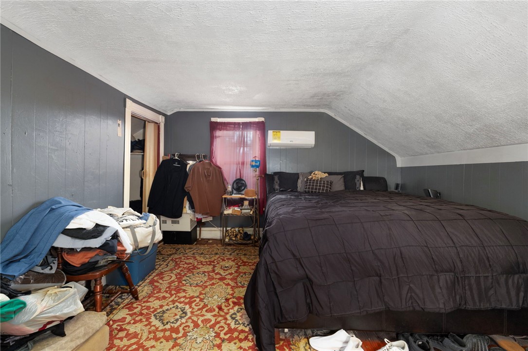 10 Grove Street West Warwick, RI 02893 - Photo 16 of 34