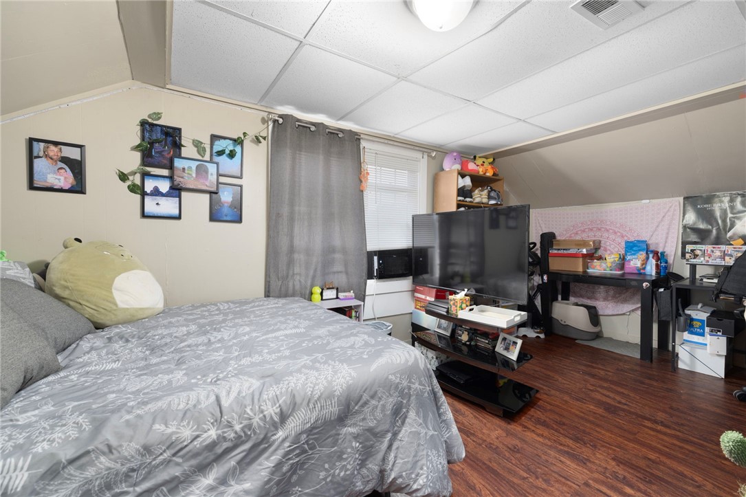 10 Grove Street West Warwick, RI 02893 - Photo 24 of 34