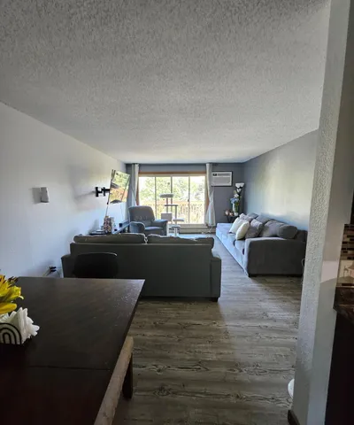 $199,000 | 14620 Garrett Avenue, Unit 310, Apple Valley, MN 55124