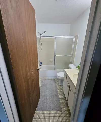 $199,000 | 14620 Garrett Avenue, Unit 310, Apple Valley, MN 55124