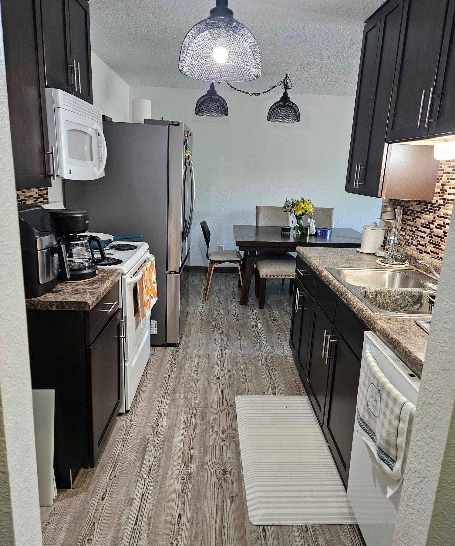 14620 Garrett Avenue, Unit 310 Apple Valley, MN 55124 - Photo 7 of 12