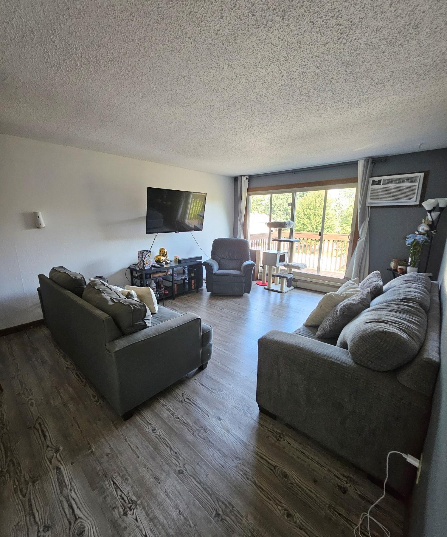 14620 Garrett Avenue, Unit 310 Apple Valley, MN 55124 - Photo 9 of 12