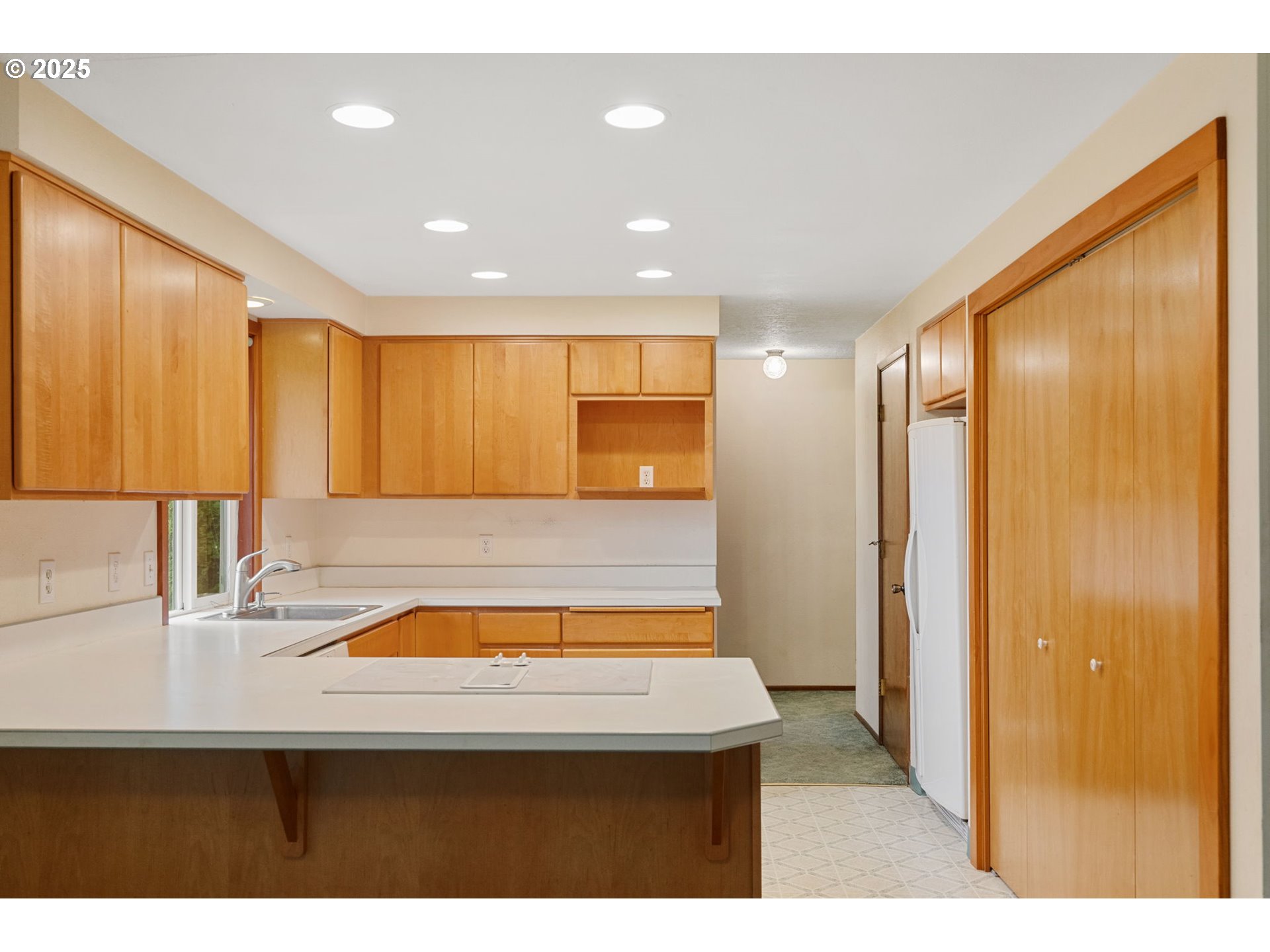 2433 Southeast Barnes Road Gresham, OR 97080 - Photo 12 of 27 a bathroom with a sink and a mirror