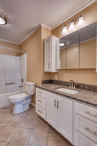 $449,900 | 4505 Broadway Avenue, Evansville, IN 47712