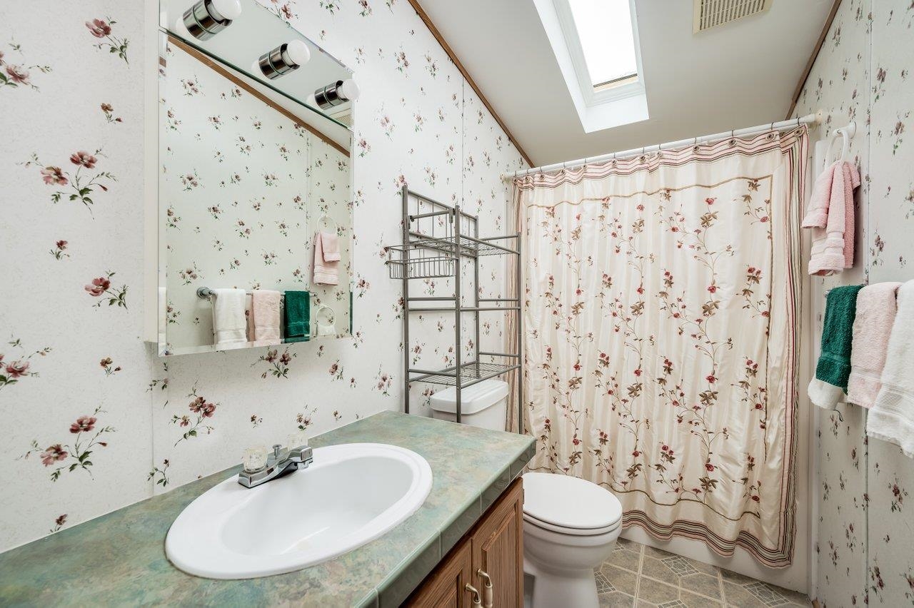 152 Eagle Drive Rochester, NH 03868 - Photo 17 of 29 Gallery Image 17