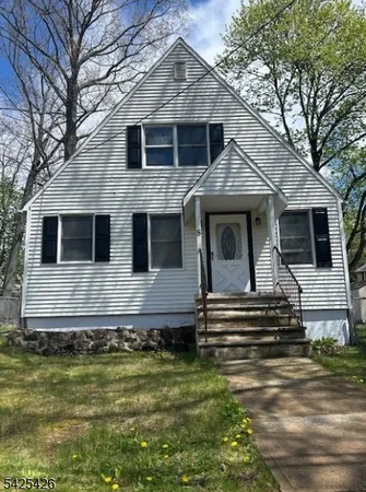 $2,400 | 8 North Glen Avenue, Mount Arlington, NJ 07856