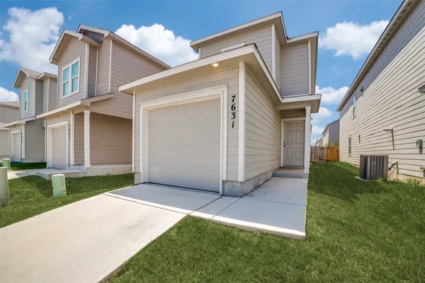 $1,580 | 7631 Parish Place, San Antonio, TX 78253