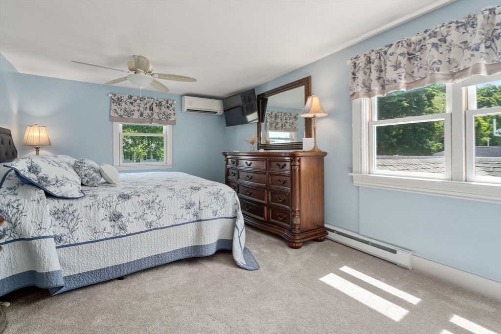 86 Redfield Road Wakefield, MA 01880 - Photo 21 of 34