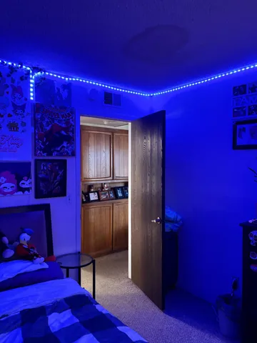 a view of a gallery with window