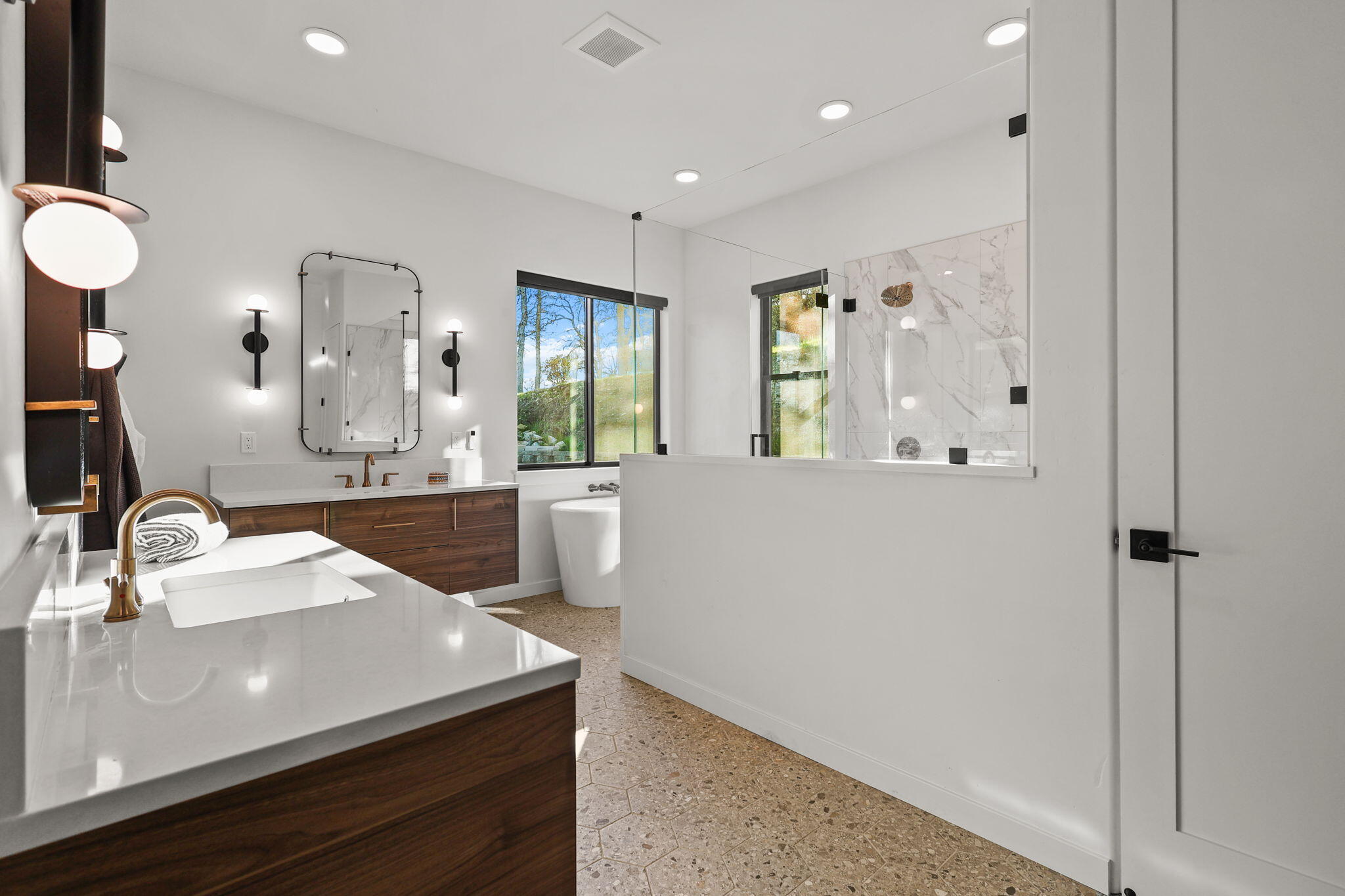 8202 Maynard Road Palo Cedro, CA 96073 - Photo 26 of 74 a kitchen with kitchen island a sink appliances and a counter top space