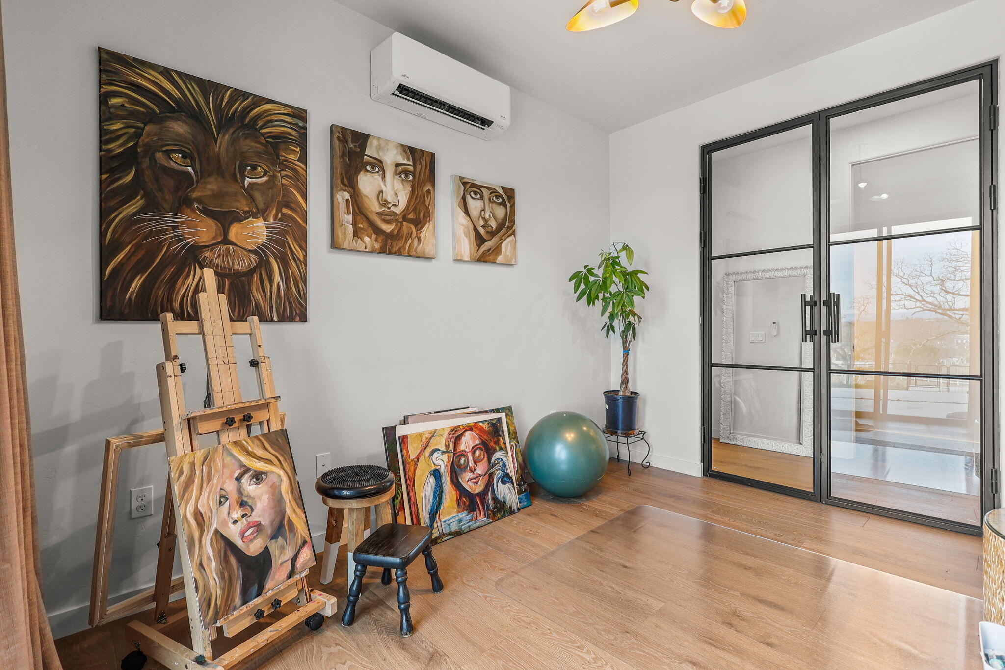 8202 Maynard Road Palo Cedro, CA 96073 - Photo 45 of 74 Art studio