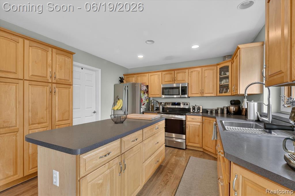 7040 Mc Guire Road Fenton, MI 48430 - Photo 8 of 43