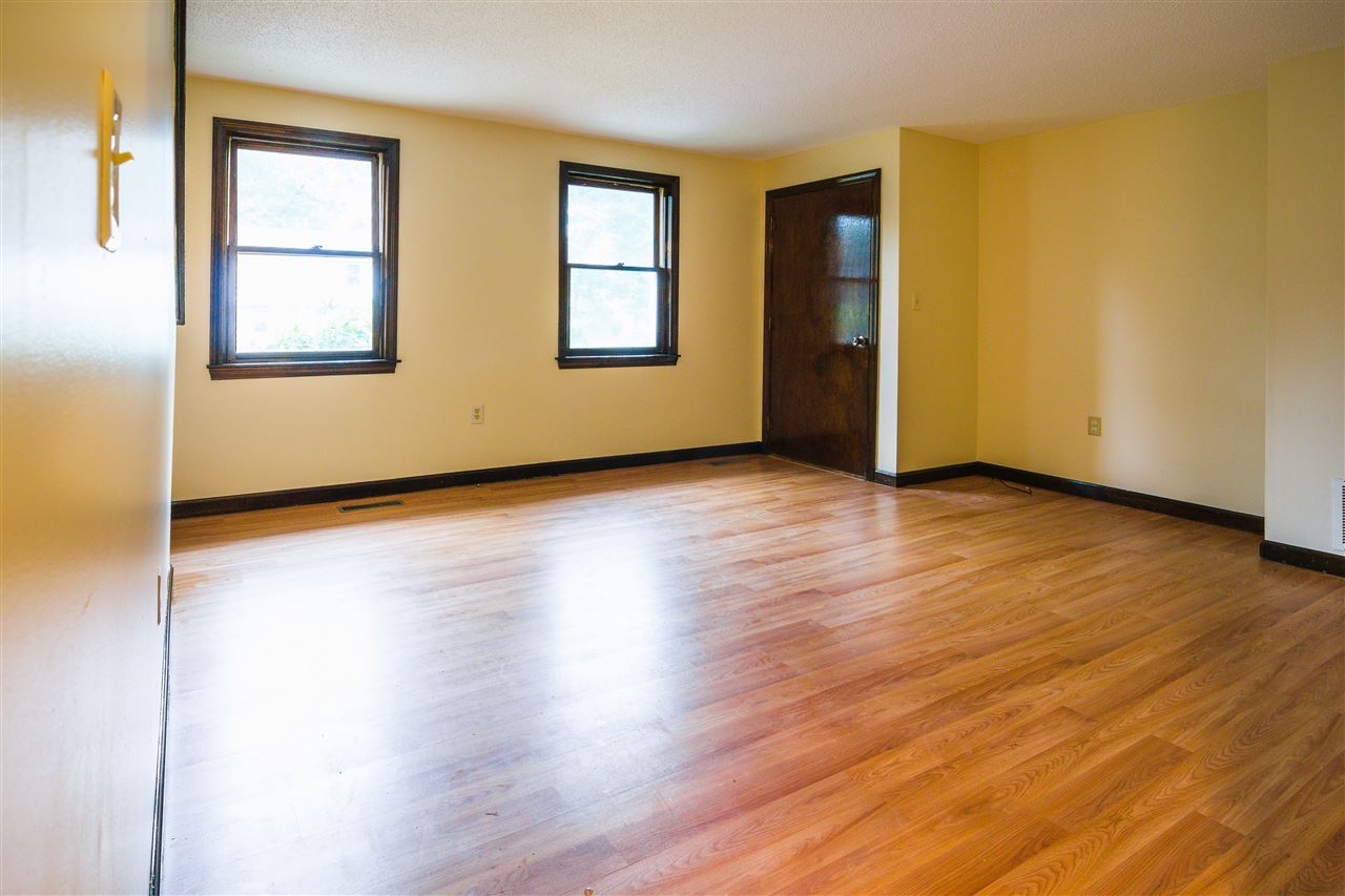 10 South Railroad Avenue, Unit R Derry, NH 03038 - Photo 2 of 16