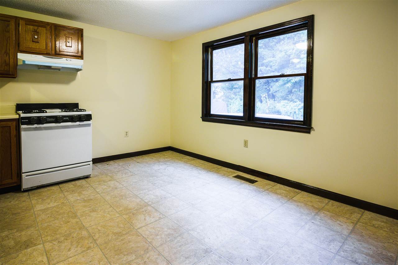 10 South Railroad Avenue, Unit R Derry, NH 03038 - Photo 6 of 16