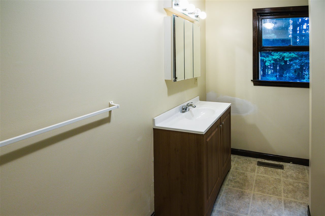 10 South Railroad Avenue, Unit R Derry, NH 03038 - Photo 9 of 16