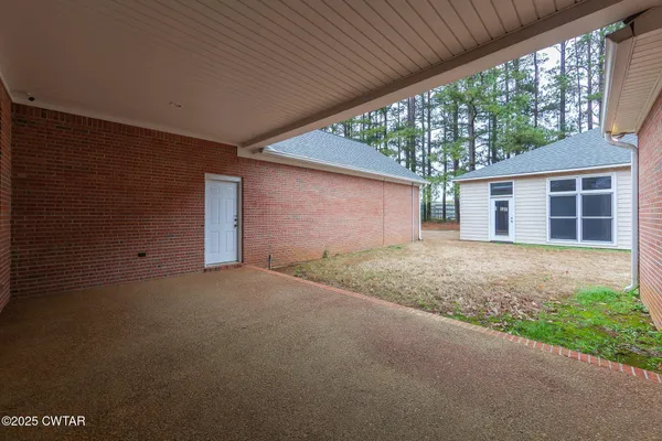 $585,000 | 54 Forest Downs Drive, Jackson, TN 38305