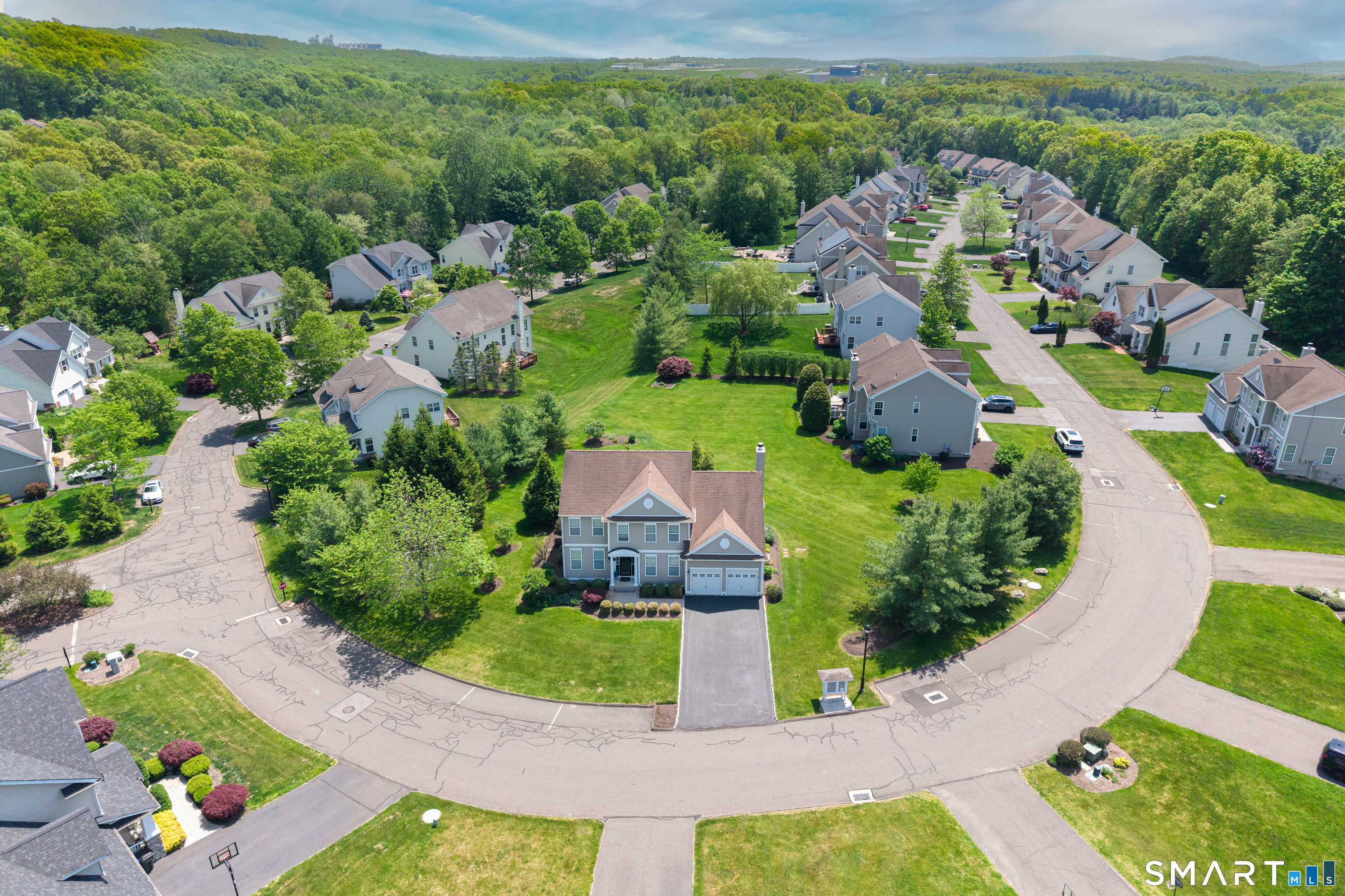 1 Independence Circle, Unit 1 Middlebury, CT 06762 - Photo 32 of 34