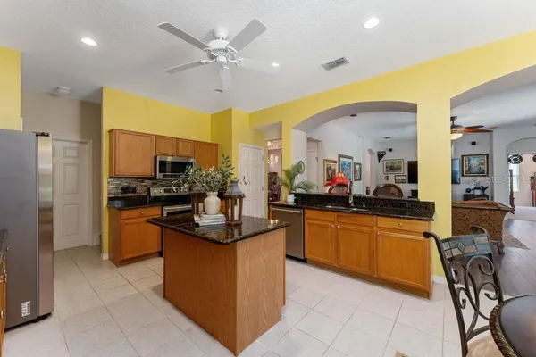 $649,900 | 3463 Creek Run Lane, Eustis, FL 32736