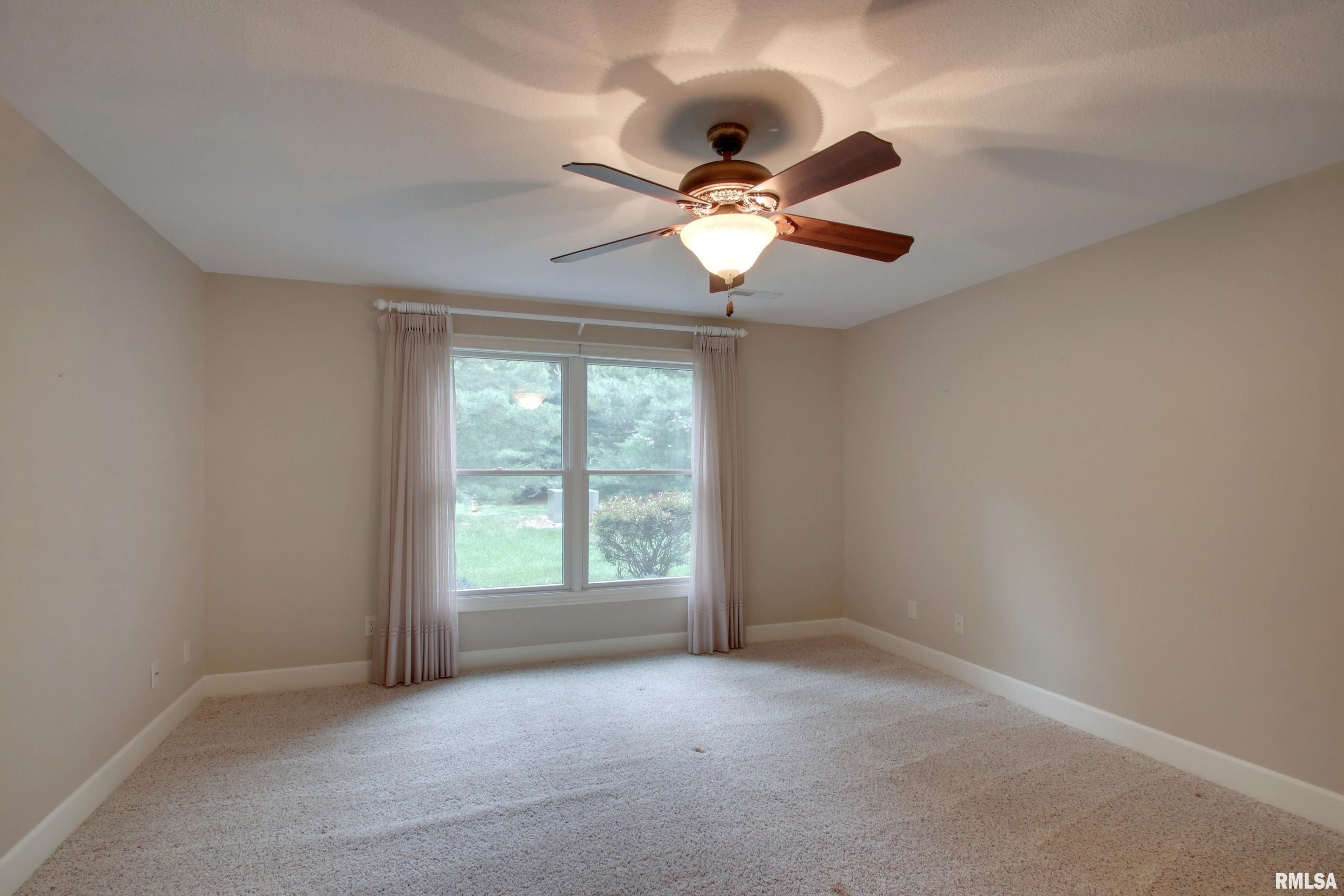 3982 Abbey Ridge Court Quincy, IL 62305 - Photo 17 of 25
