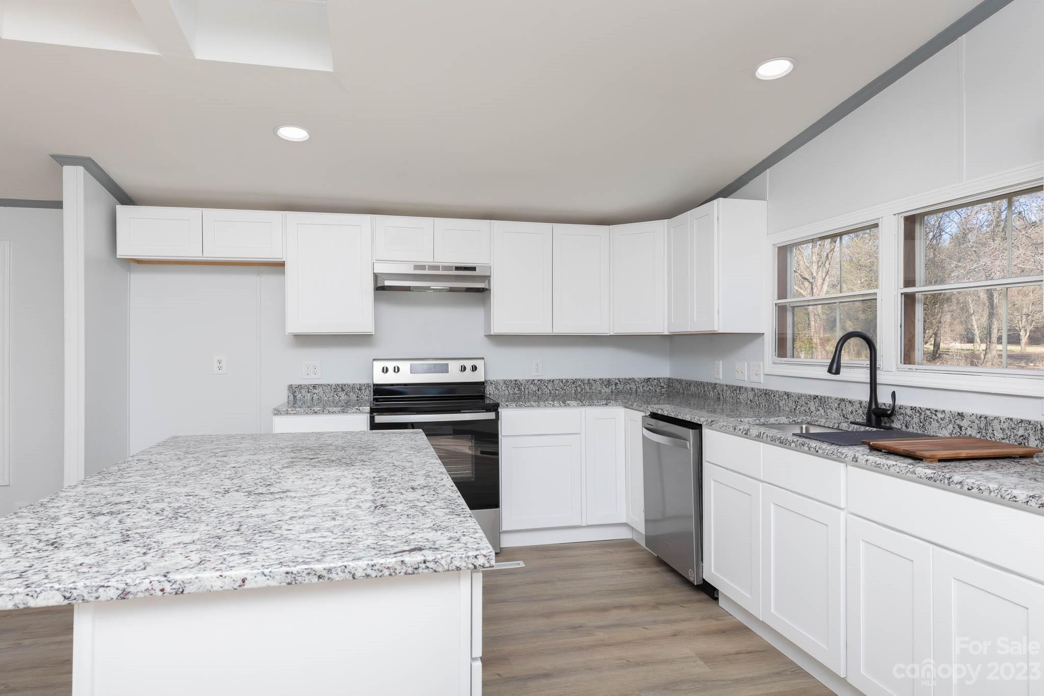6170 Mt Gallant Road York, SC 29745 - Photo 6 of 25 Gallery Image 6