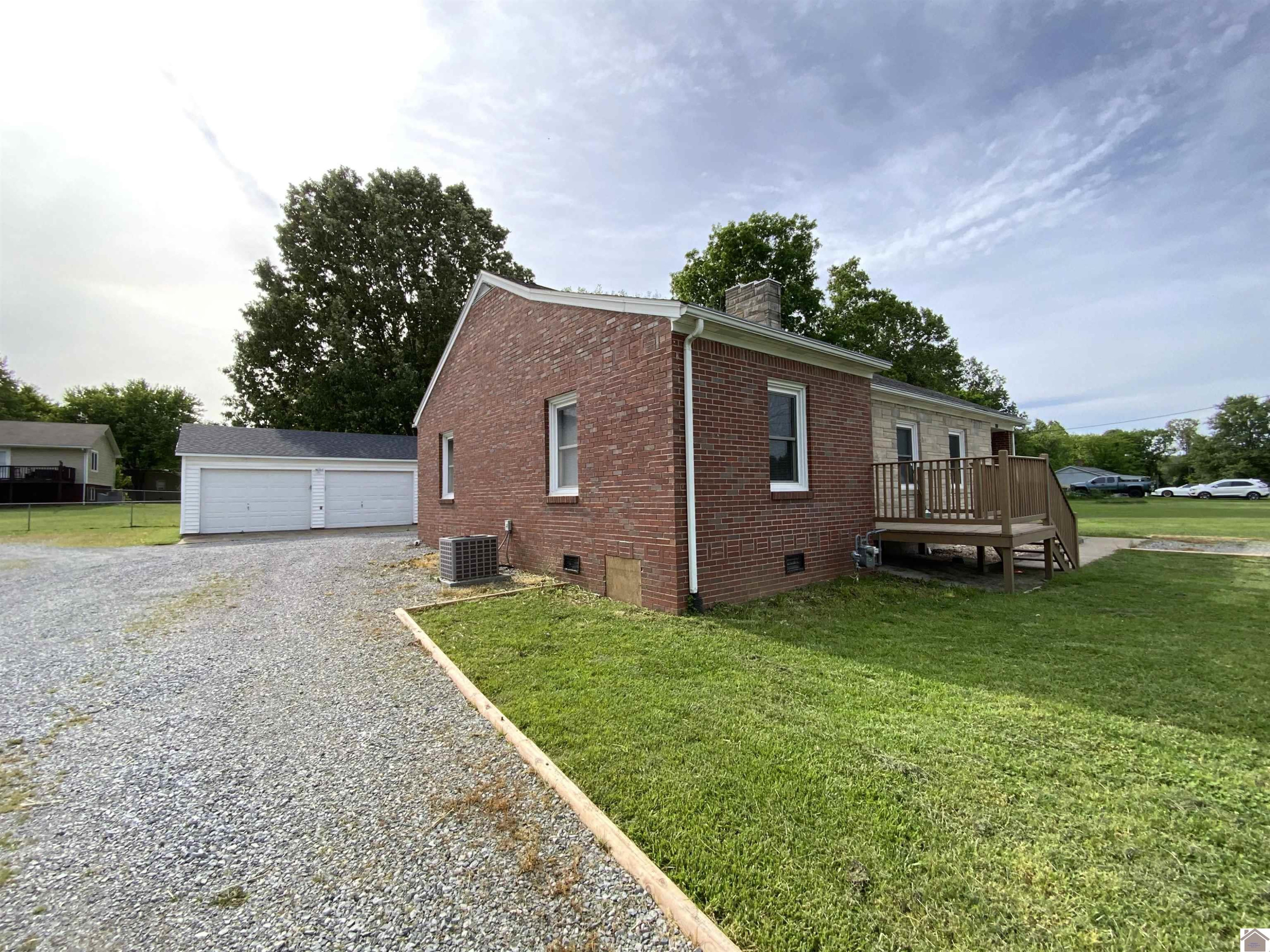 3827 Howle Street Paducah, KY 42003 - Photo 9 of 26 Photo 9